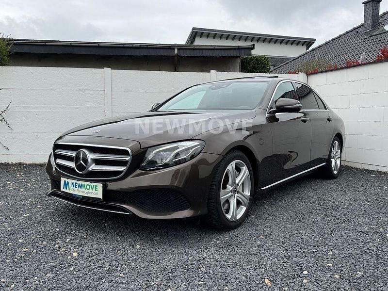 Gebraucht Mercedes E350 258 PS (189 kW) 2017 Braun Limousine