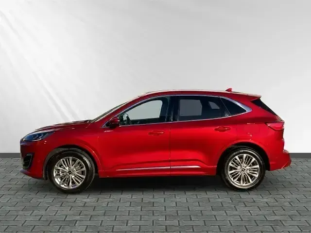 Używany Ford Kuga Vignale 190 KM (139 kW) 2022 Czerwony SUV