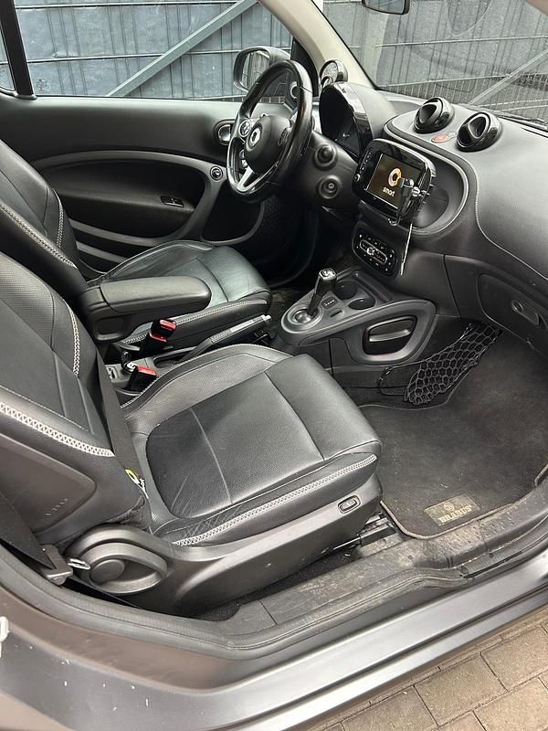 Gebraucht Smart ForTwo Coupé Brabus 109 PS (80 kW) 2016 Grau Coupé