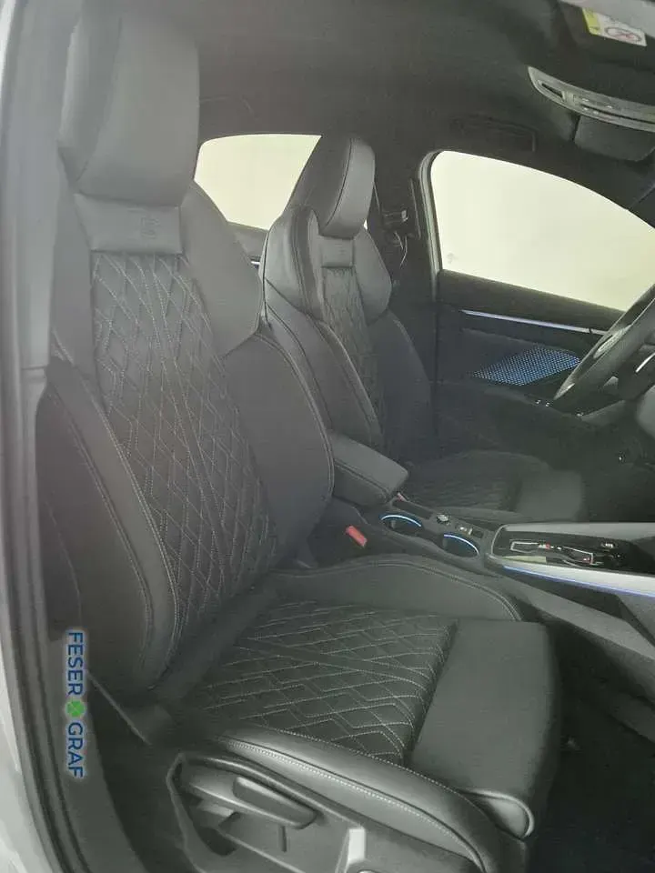 Gebraucht Audi S3 333 PS (244 kW) 2025 Gletscherweiß Limousine