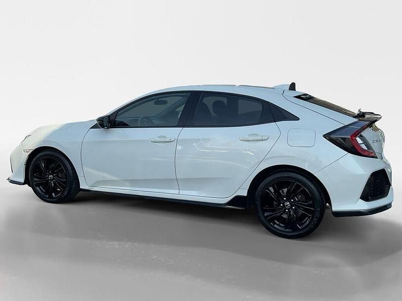 Gebraucht Honda Civic Dynamic 126 PS (92 kW) 2019 Weiß Limousine