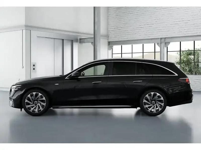 Gebraucht Mercedes E300 Exclusive 197 PS (144 kW) 2025 Schwarz obsidianschwarz metall Kombi
