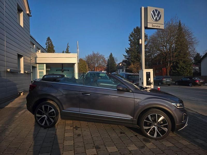 Gebraucht VW T-Roc Cabriolet Style 110 PS (80 kW) 2022 Grau Cabrio