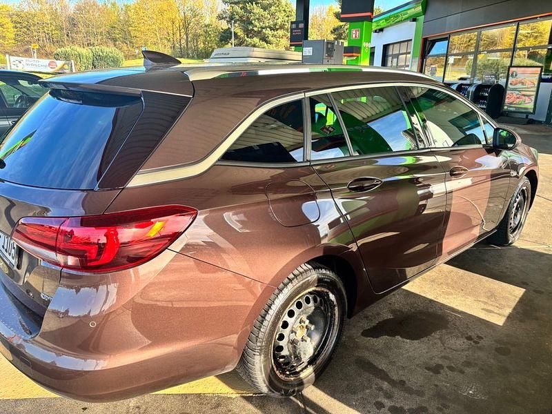 Gebraucht Opel Astra Dynamic 136 PS (100 kW) 2016 Braun Kombi