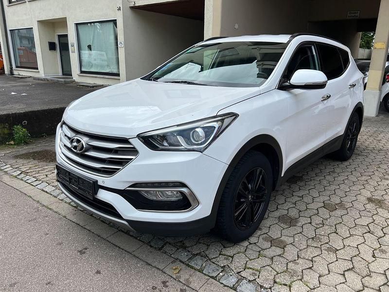 Weiß Gebraucht 2017 Hyundai Santa Fe Style SUV | 14.490 € (Guter Preis) - Bild 1/4