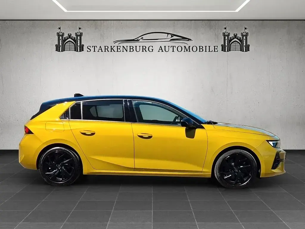 Gebraucht Opel Astra GS Line 181 PS (133 kW) 2022 Gelb Kleinwagen