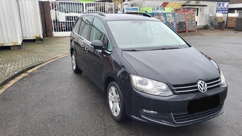 Schwarz Gebraucht 2013 VW Sharan Van / Kleinbus | 11.950 € (Guter Preis) - Bild 1/4