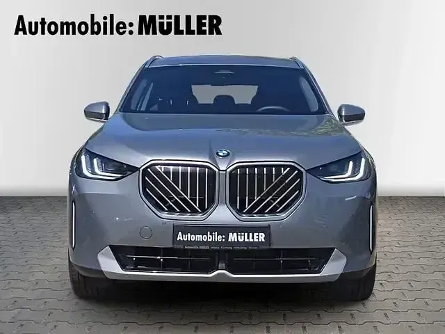 Gebraucht BMW X3 Sport Line 197 PS (144 kW) 2025 Grau SUV