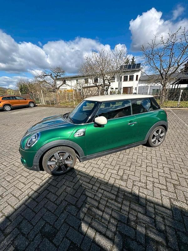 Second-hand Mini Cooper S 192 CP (141 kW) 2020 Verde Hatchback