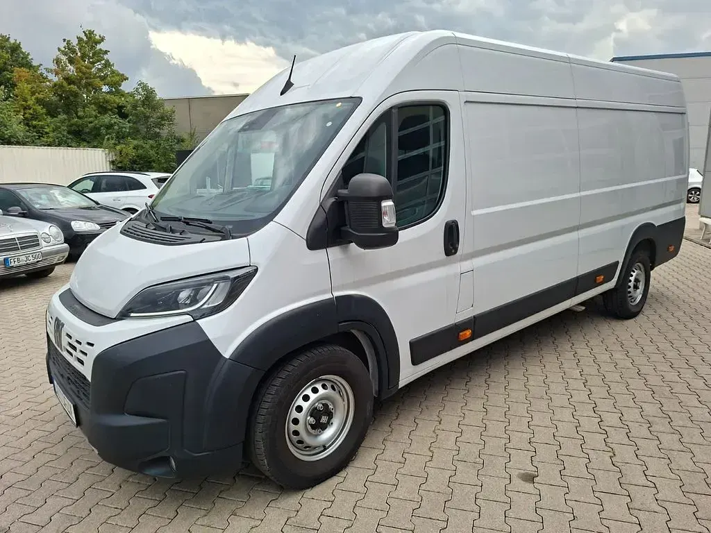Gebraucht Fiat Ducato 179 PS (131 kW) 2024 Weiß Van
