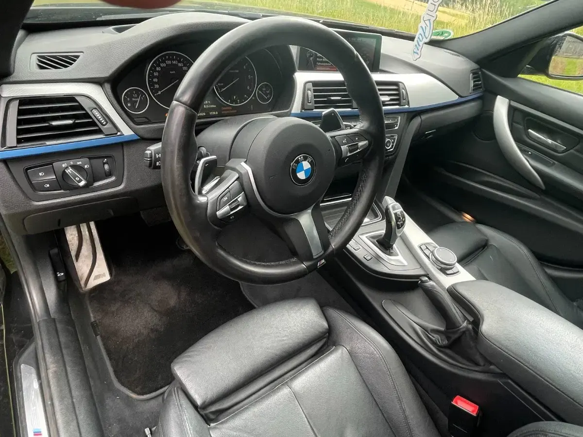 Gebraucht BMW 320 M Sport 184 PS (135 kW) 2015 Schwarz Kombi
