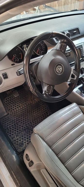 Gebraucht VW Passat Highline 170 PS (125 kW) 2009 Silber Limousine