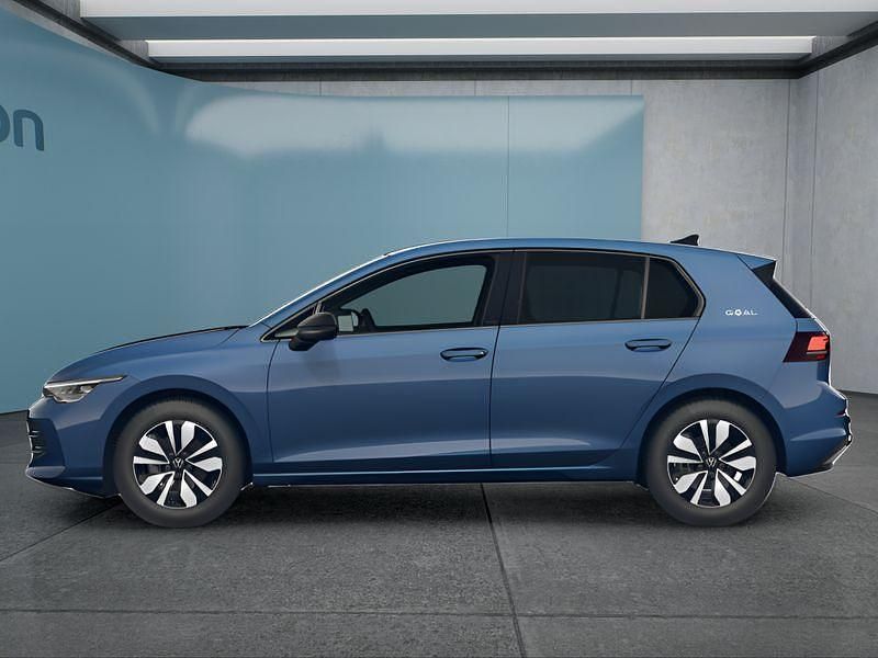 Gebraucht VW Golf VIII 150 PS (110 kW) 2025 Blau Kleinwagen