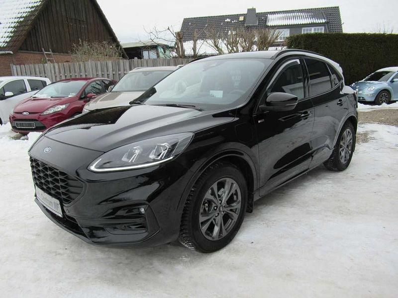 Gebraucht Ford Kuga ST-Line 152 PS (111 kW) 2021 Schwarz SUV