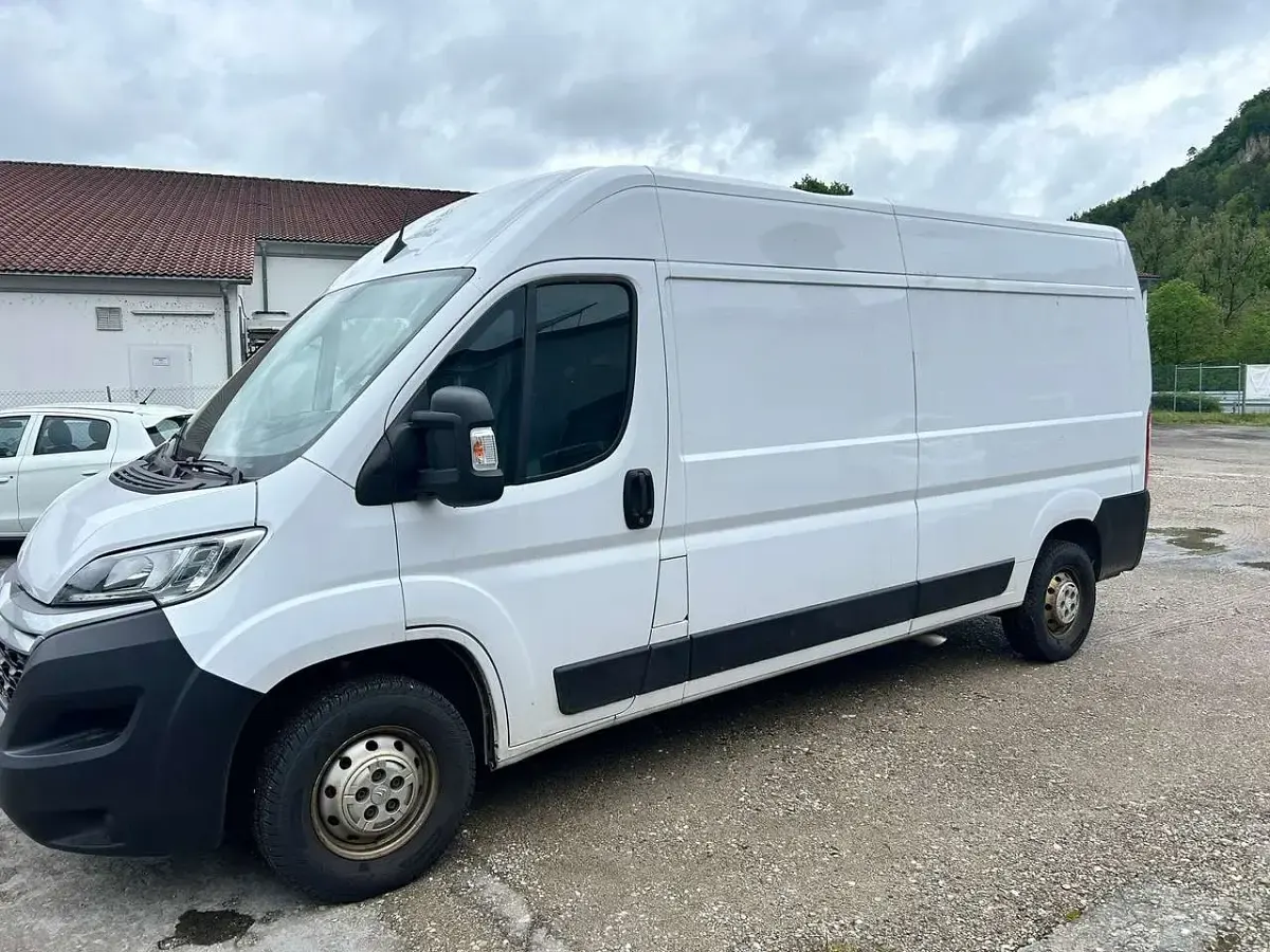 Gebraucht Citroën Jumper 140 PS (102 kW) 2022 Weiss icy Van / Kleinbus