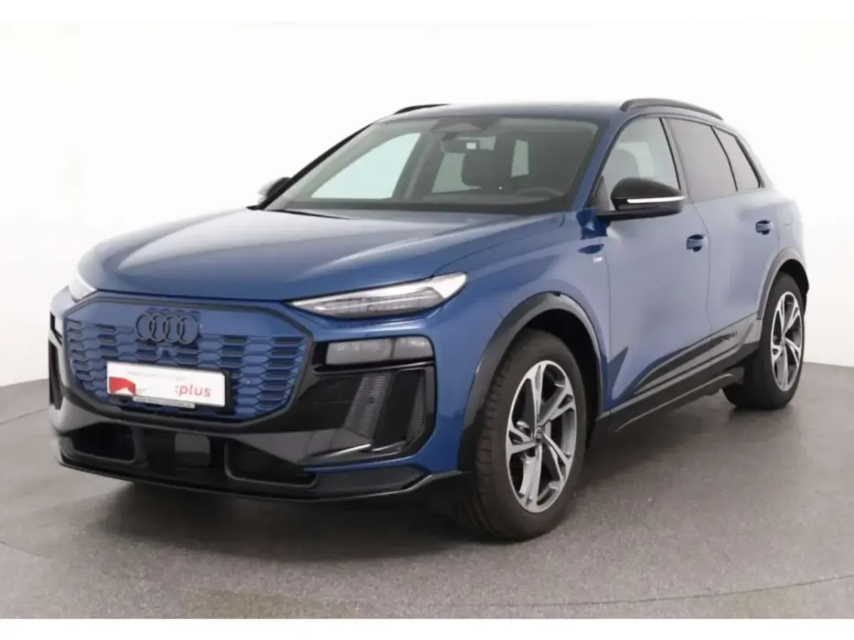 Gebraucht Audi Q6 e-tron S-Line 284 kW (387 PS) 2025 Blau SUV