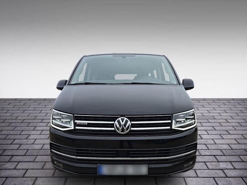 Second-hand VW Multivan Generation Six 204 CP (150 kW) 2016 Negru Monovolum