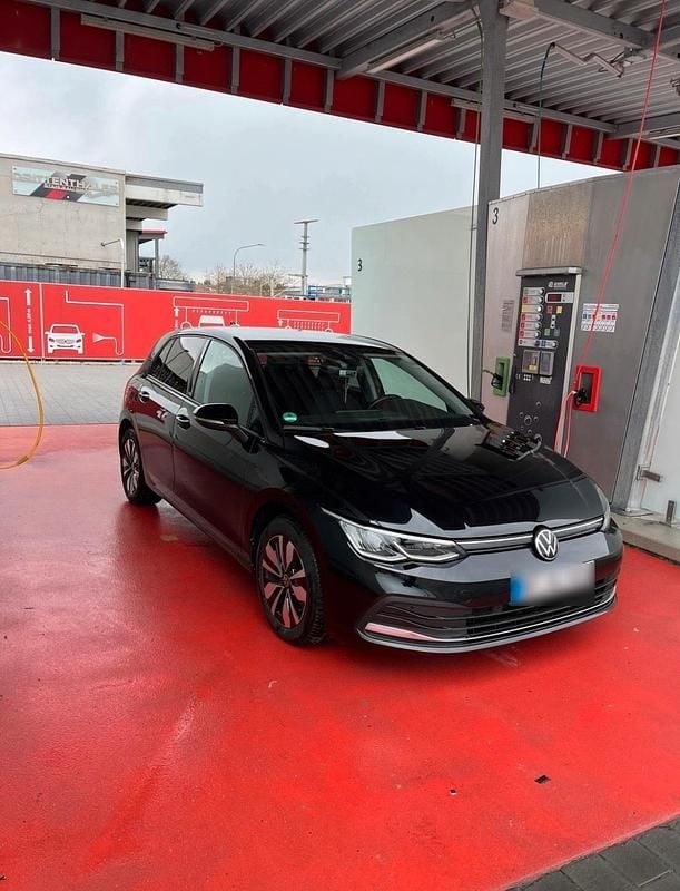 Gebraucht VW Golf VIII Move 131 PS (96 kW) 2023 Schwarz Kleinwagen
