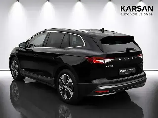 Gebraucht Skoda Enyaq iV Loft 150 kW (204 PS) 2023 Schwarz SUV