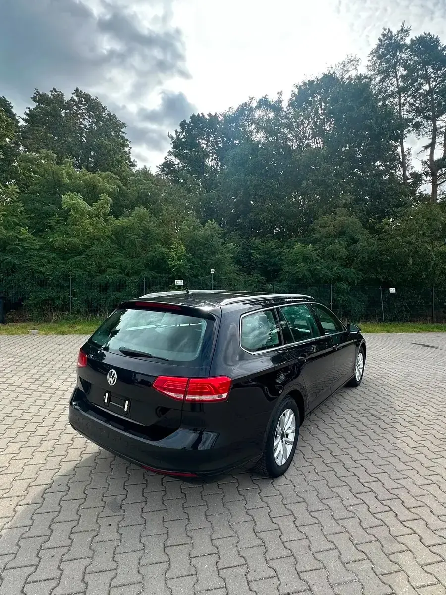 Gebraucht VW Passat Highline 190 PS (139 kW) 2015 Schwarz Kombi