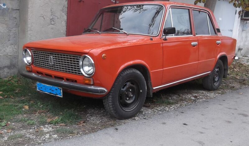 Rot Gebraucht 1978 Lada 1200 Limousine | 4.500 € - Bild 1/4