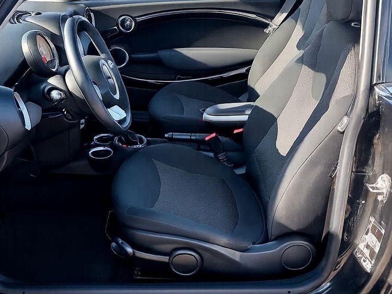 Gebraucht Mini Cooper 95 PS (69 kW) 2009 Schwarz Kleinwagen