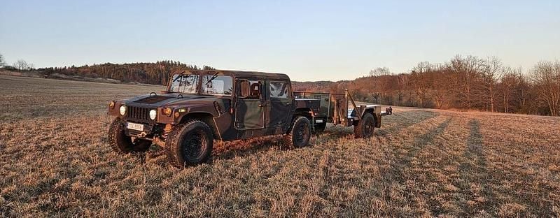 Braun Gebraucht 1987 Hummer H1 SUV | 27.000 € - Bild 1/4