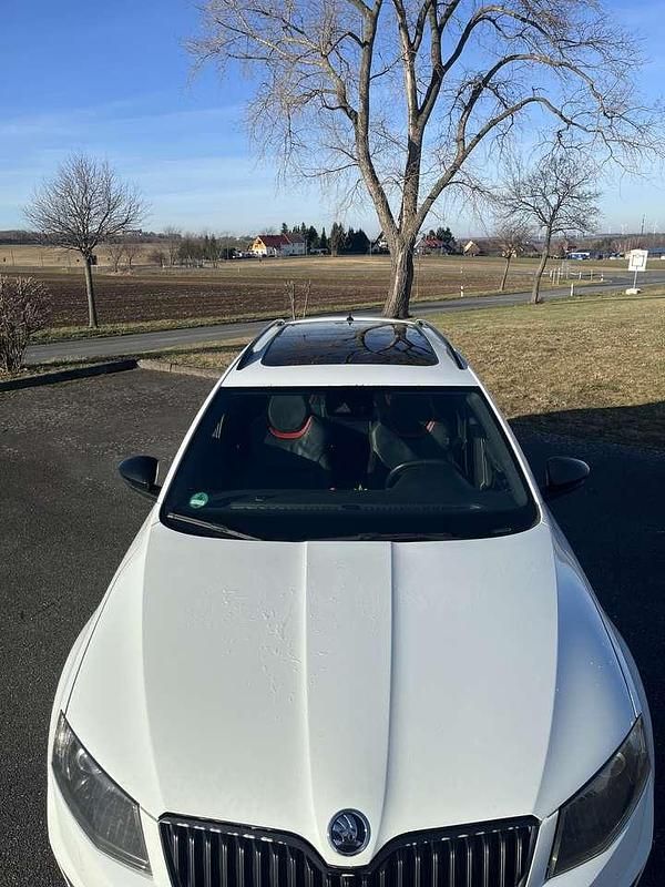 Gebraucht Skoda Octavia RS 210 PS (154 kW) 2016 Weiß Kleinwagen