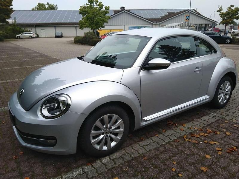 Gebraucht VW Beetle Design 105 PS (77 kW) 2014 Grau Kleinwagen