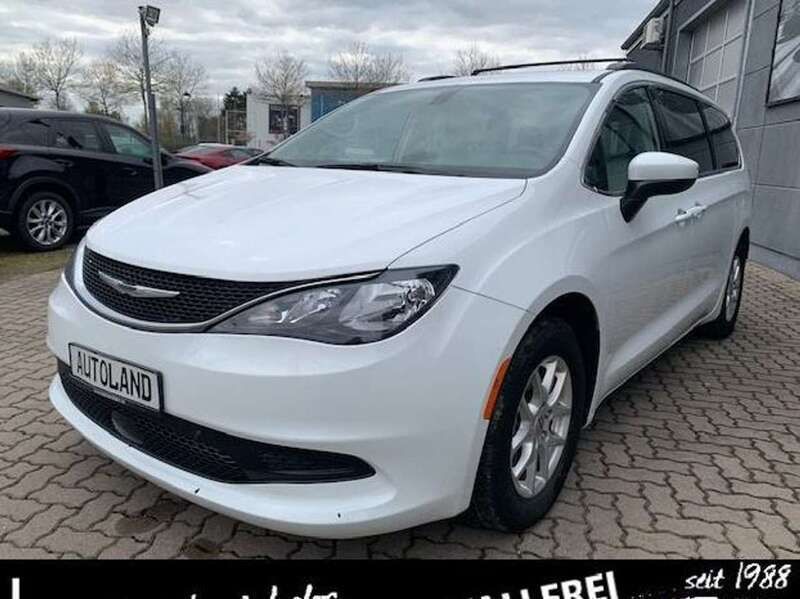 Weiß Gebraucht 2021 Chrysler Pacifica SUV | 27.989 € (Guter Preis) - Bild 1/4