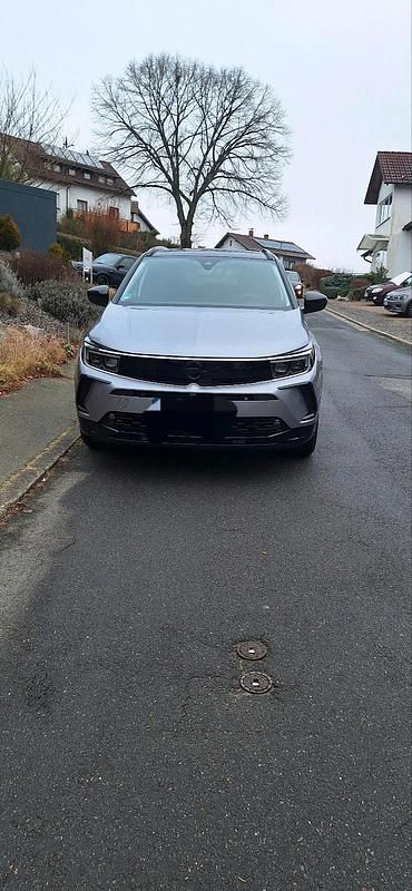 Gebraucht Opel Grandland X 131 PS (96 kW) 2024 Silber SUV