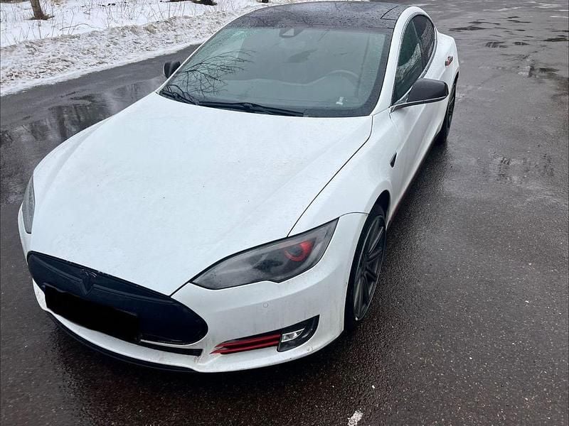 Gebraucht Tesla Model S 514 kW (700 PS) 2015 Weiß Kleinwagen