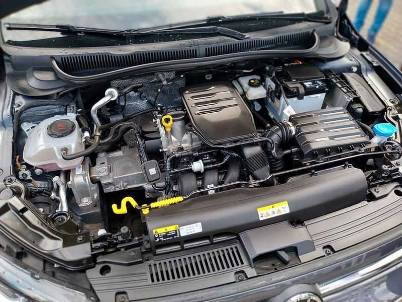 Gebraucht VW Polo 80 PS (58 kW) 2022 Grau Kleinwagen