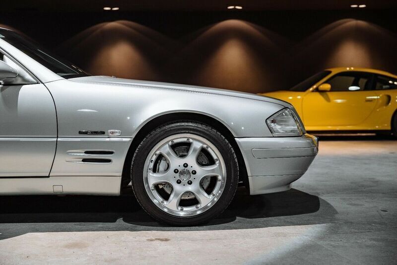 Gebraucht Mercedes SL500 Edition 306 PS (225 kW) 2001 Silber Cabrio