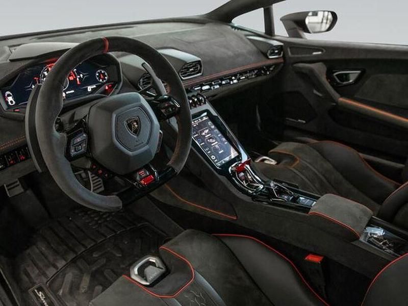 Gebraucht Lamborghini Huracán 610 PS (448 kW) 2024 Grün