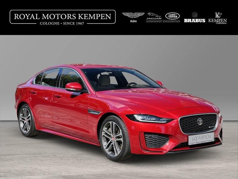 Gebraucht Jaguar XE R-Dynamic 204 PS (150 kW) 2022 Rot Limousine