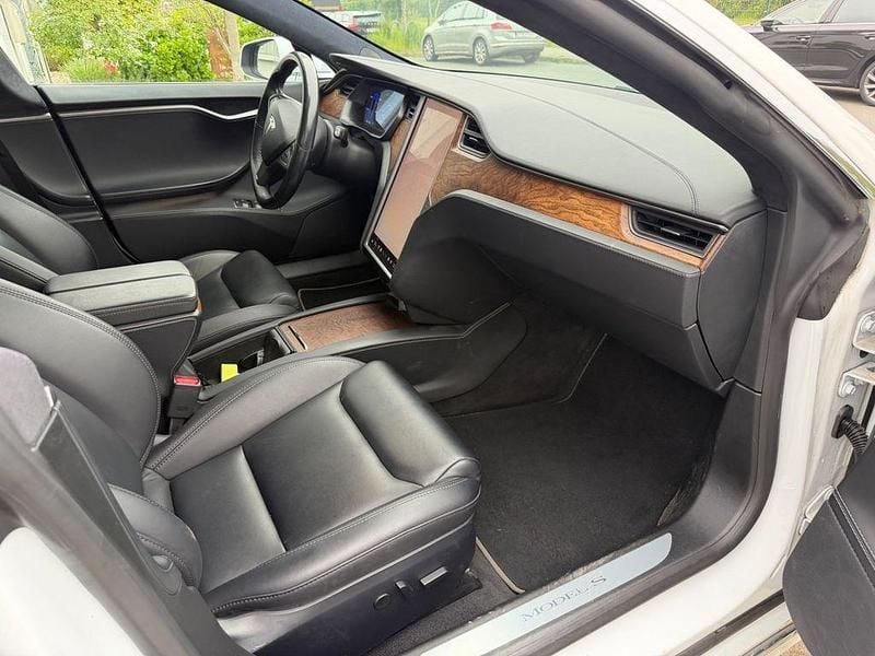 Second-hand Tesla Model S 413 kW (562 CP) 2020 Alb Hatchback
