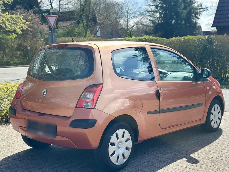 Gebraucht Renault Twingo Authentique 58 PS (42 kW) 2007 Orange Kleinwagen