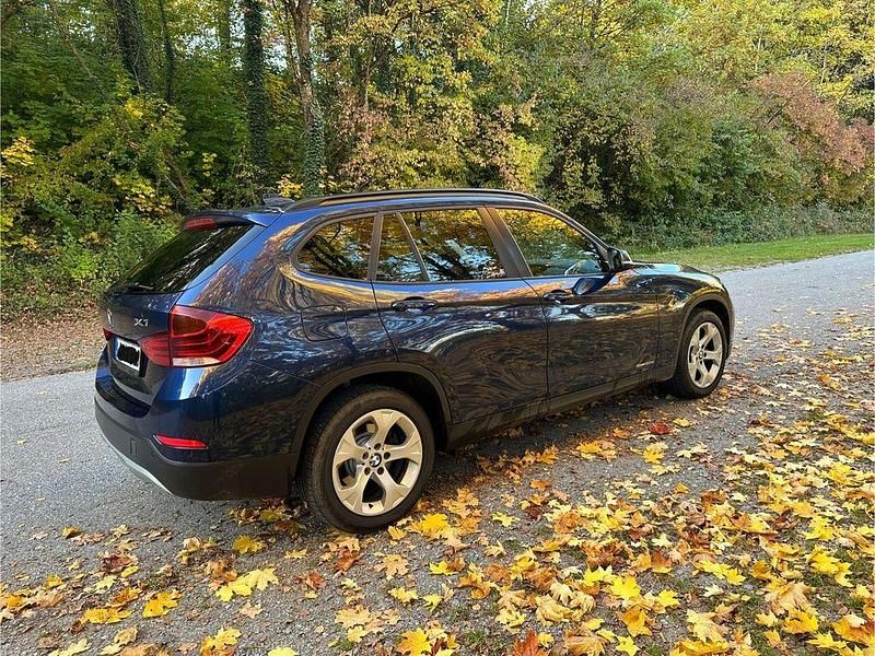 Blau Gebraucht 2014 BMW X1 SUV | 6.750 € (Fairer Preis) - Bild 1/4