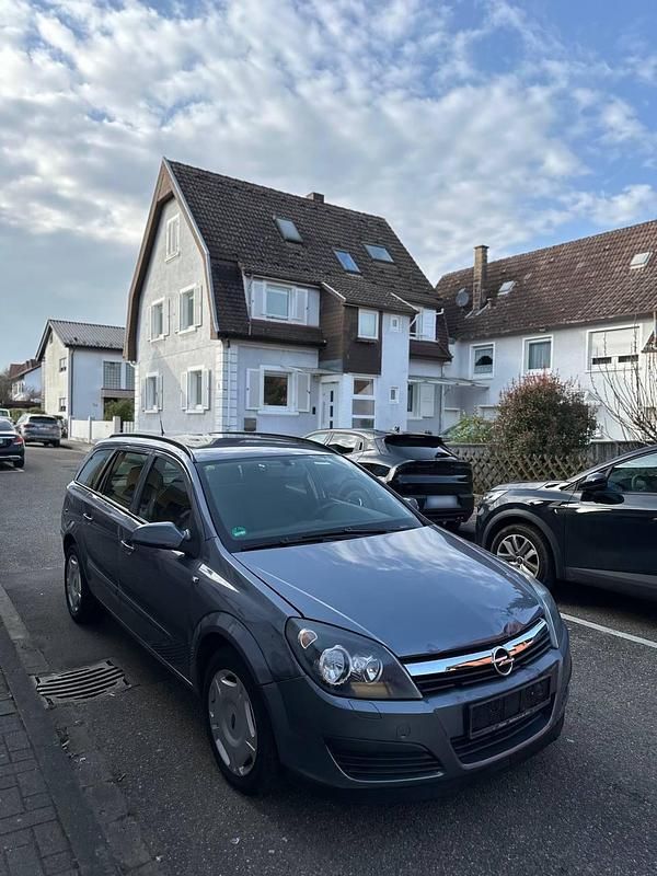 Gebraucht Opel Astra 105 PS (77 kW) 2006 Kombi