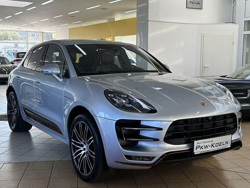 Gebraucht Porsche Macan Turbo Performance Package 441 PS (324 kW) 2018 Silber SUV