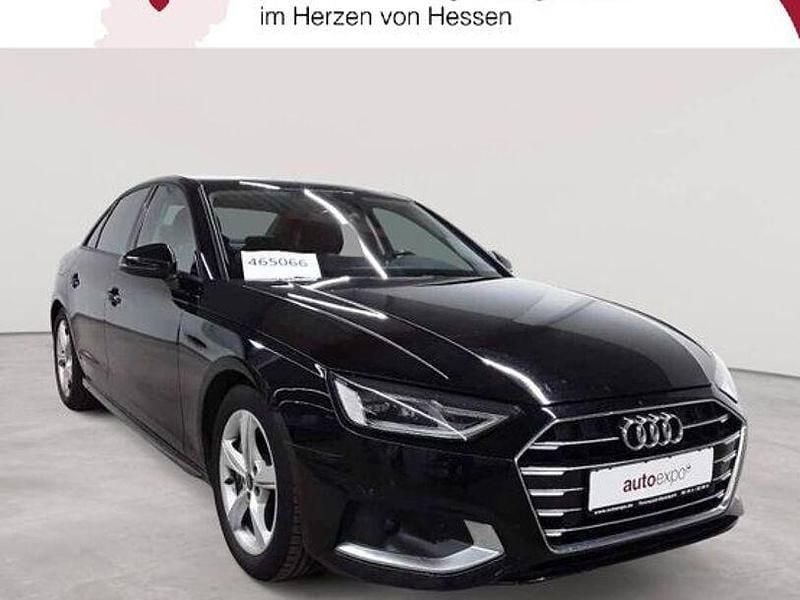 Mythosschwarz metallic Gebraucht 2021 Audi A4 Advanced Limousine | 22.890 € (Guter Preis) - Bild 1/4