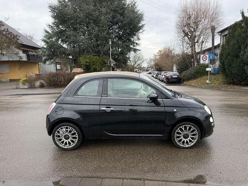 Gebraucht Fiat 500 Lounge 69 PS (50 kW) 2011 Schwarz Cabrio