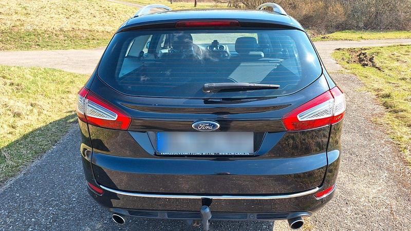 Gebraucht Ford Mondeo Titanium 200 PS (147 kW) 2011 Schwarz Kombi