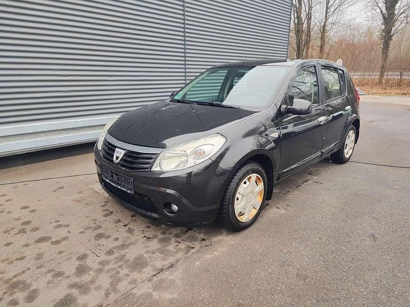 Perlmuttschwarz Gebraucht 2009 Dacia Sandero Kleinwagen | 1.800 € (Etwas zu teuer) - Bild 1/4