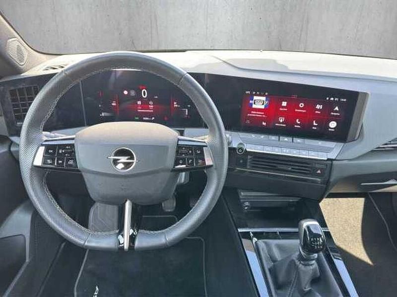 Gebraucht Opel Astra 131 PS (96 kW) 2024 Karbon schwarz Kombi