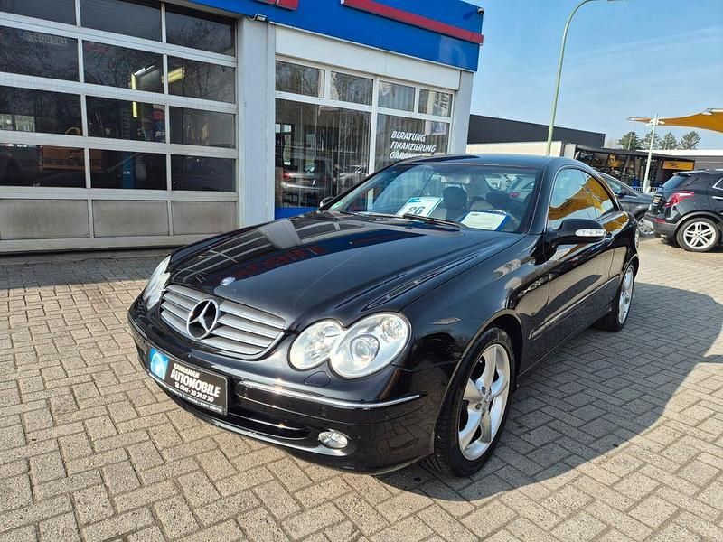 Gebraucht Mercedes CLK320 Elegance 218 PS (160 kW) 2003 Schwarz Coupé