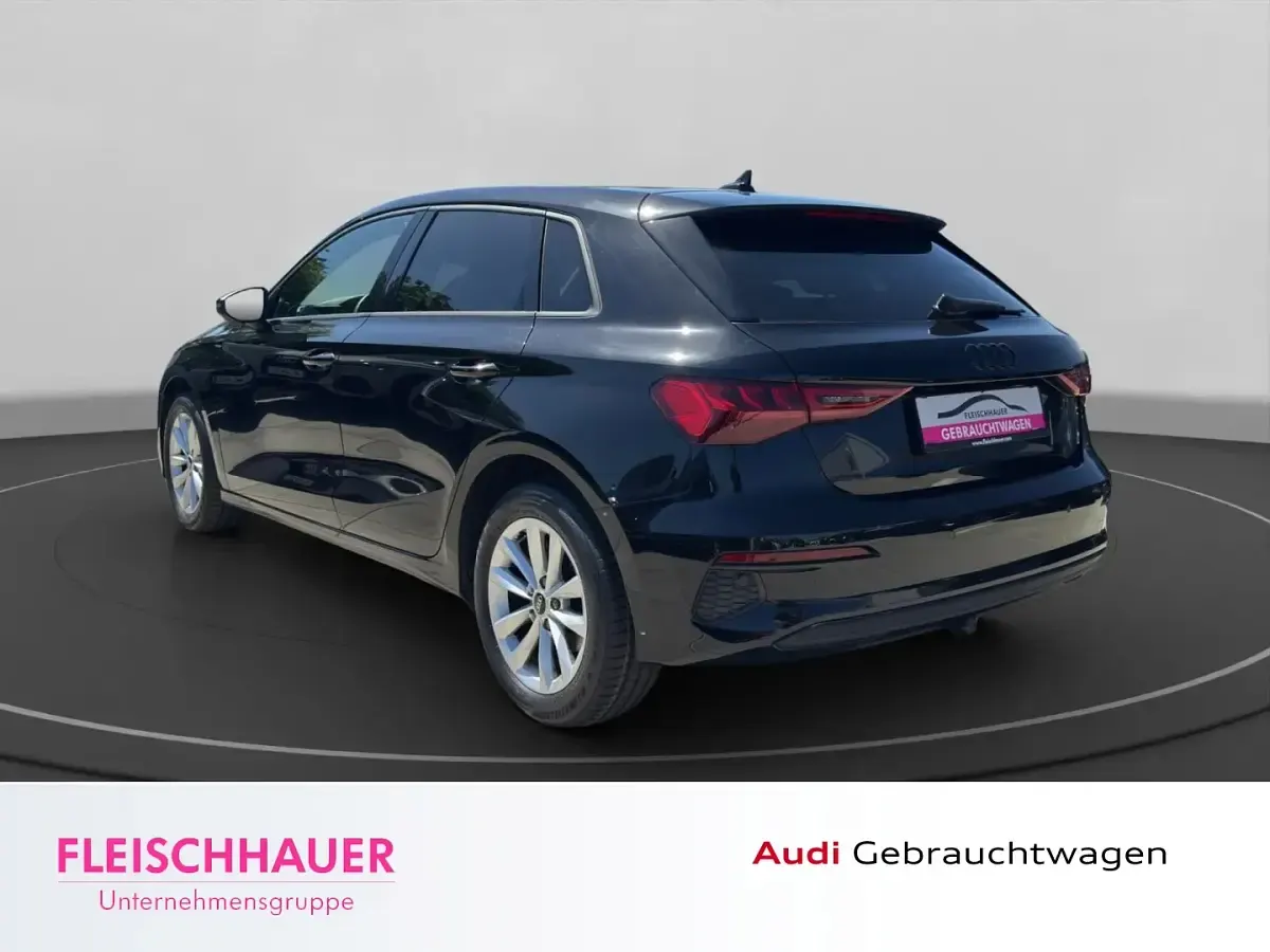 Gebraucht Audi A3 150 PS (110 kW) 2023 Schwarz Limousine