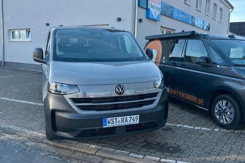 Gebraucht VW Transporter 150 PS (110 kW) 2026 Grau Van