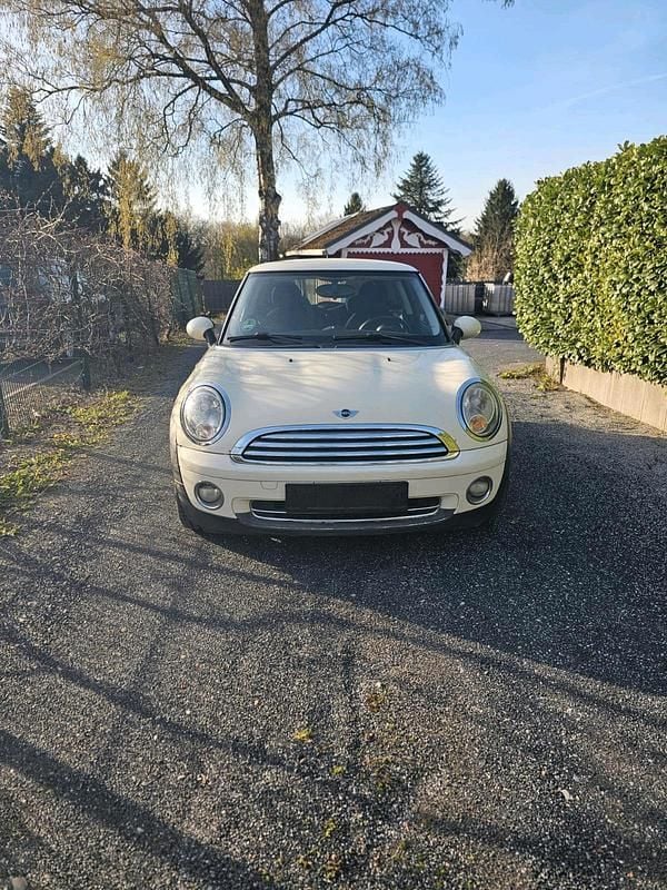 Second-hand Mini ONE 95 CP (69 kW) 2007 Alb Hatchback